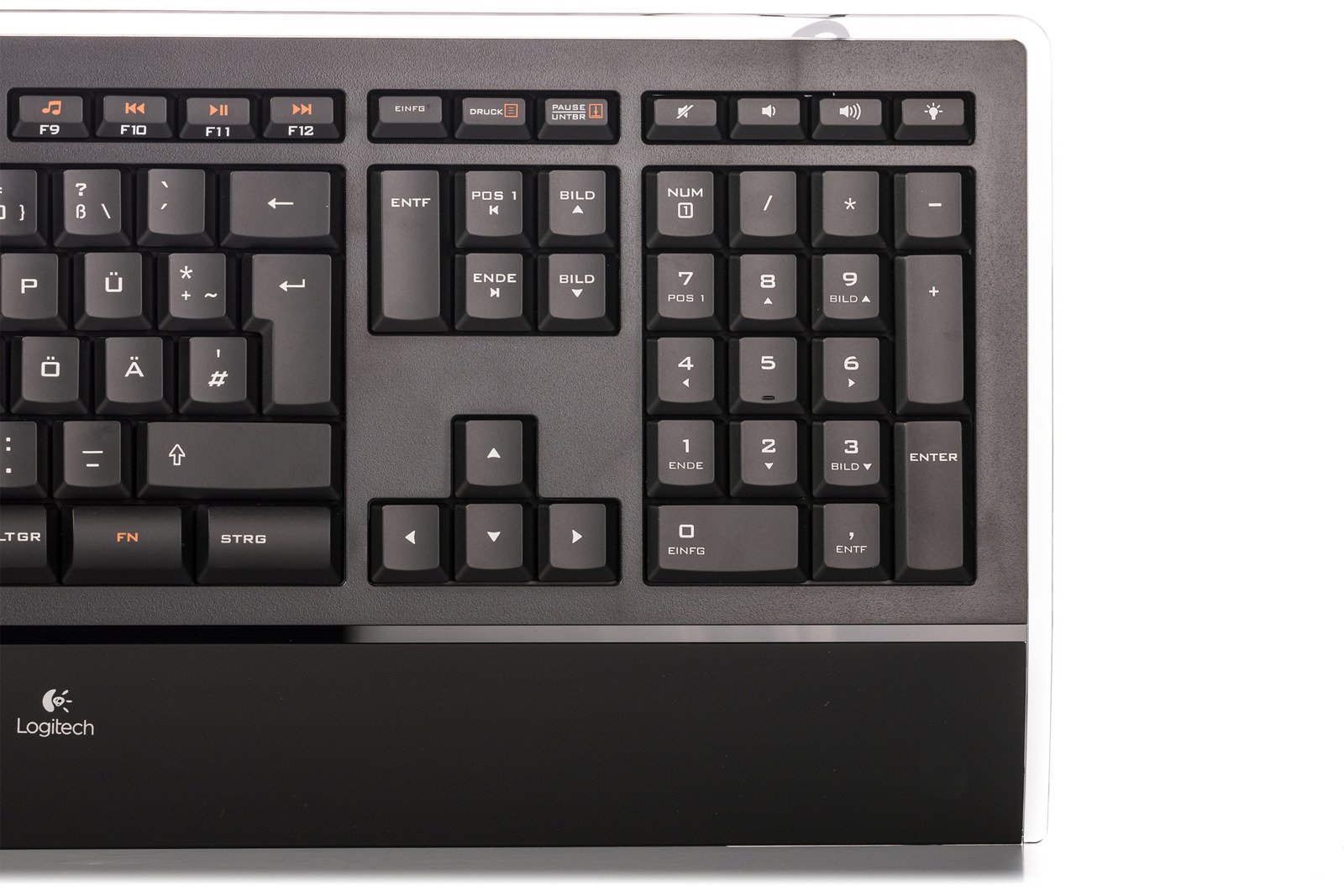 Logitech illuminated keyboard k740 user manual